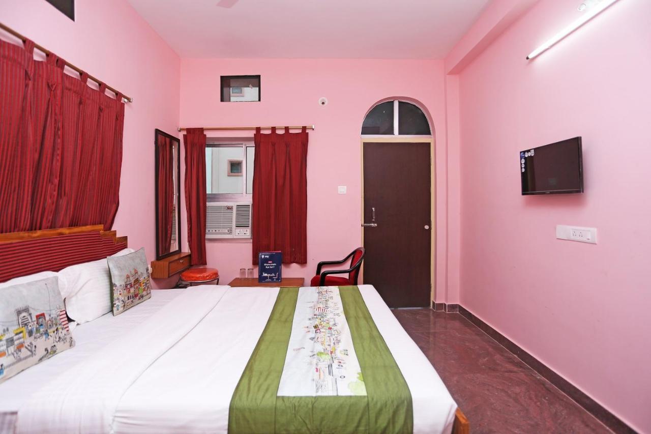 Oyo Hotel Balaram Palace Puri Eksteriør billede