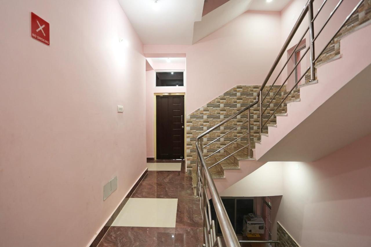 Oyo Hotel Balaram Palace Puri Eksteriør billede