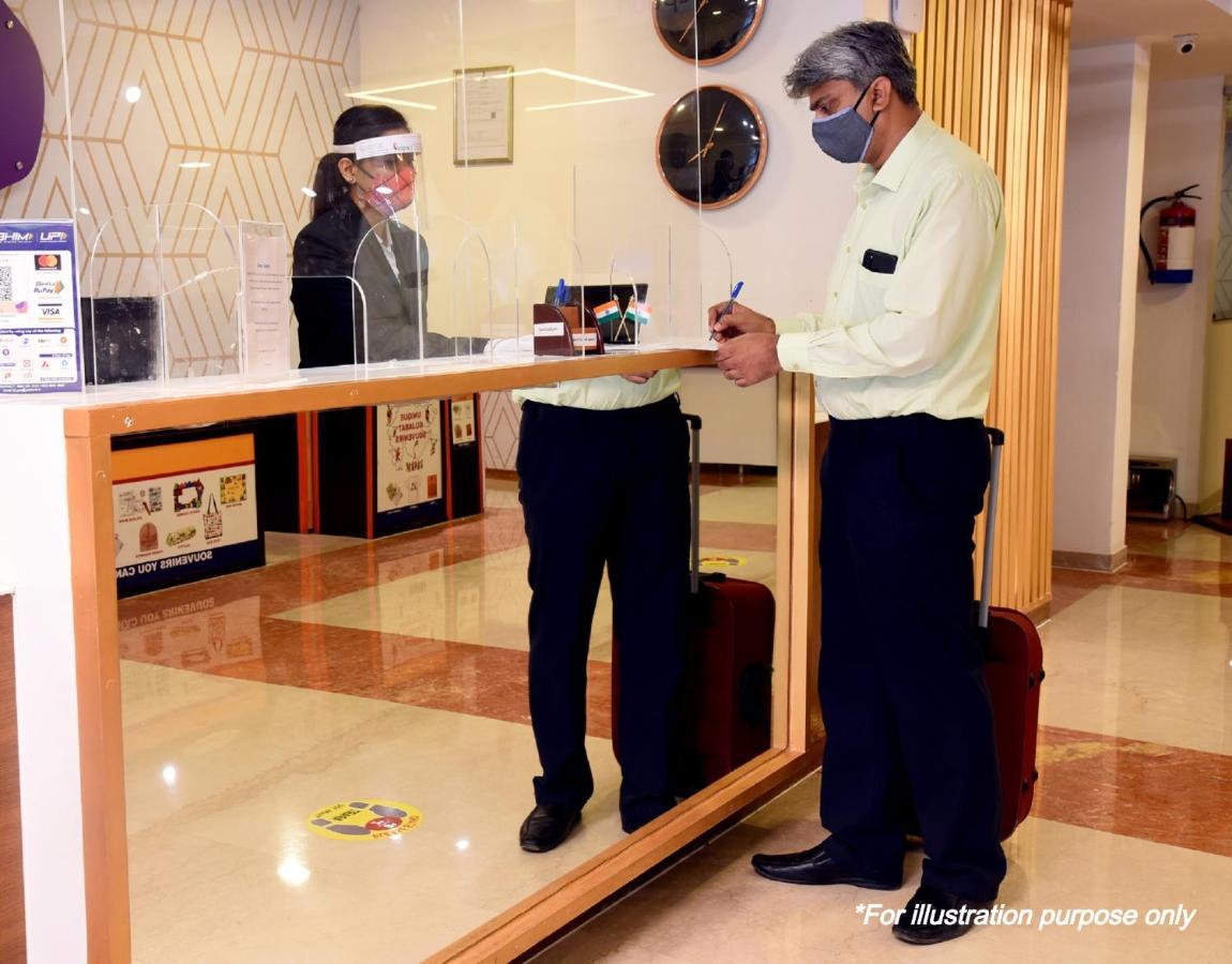 Oyo Hotel Balaram Palace Puri Eksteriør billede