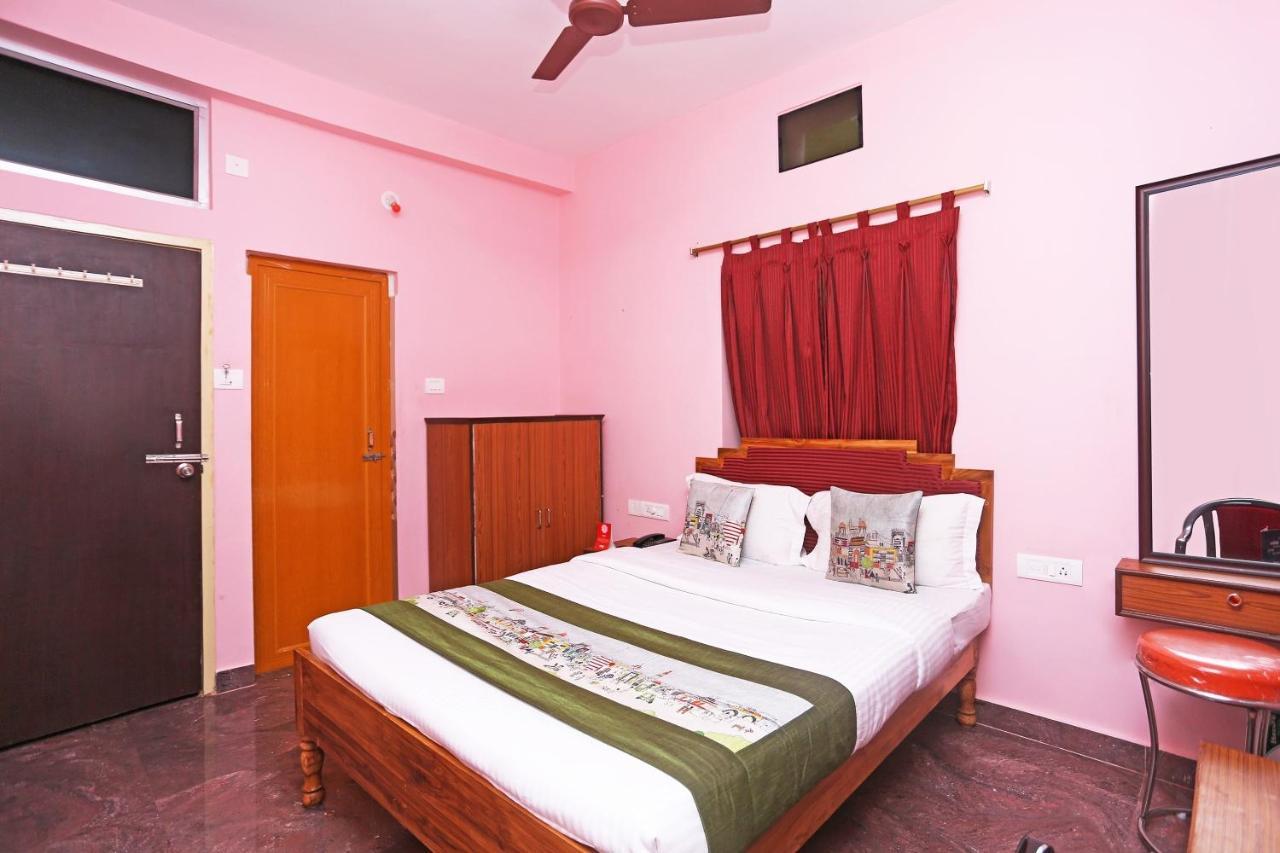 Oyo Hotel Balaram Palace Puri Eksteriør billede