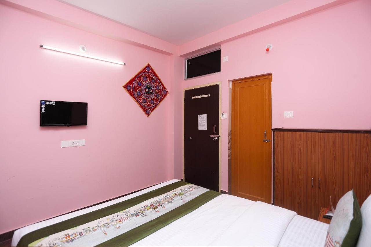 Oyo Hotel Balaram Palace Puri Eksteriør billede